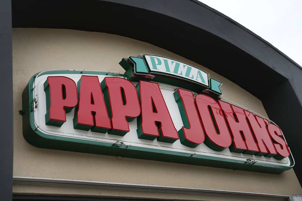 Papa John’s CEO John Schnatter Apologizes After Using Racial Slur On Company Conference Call