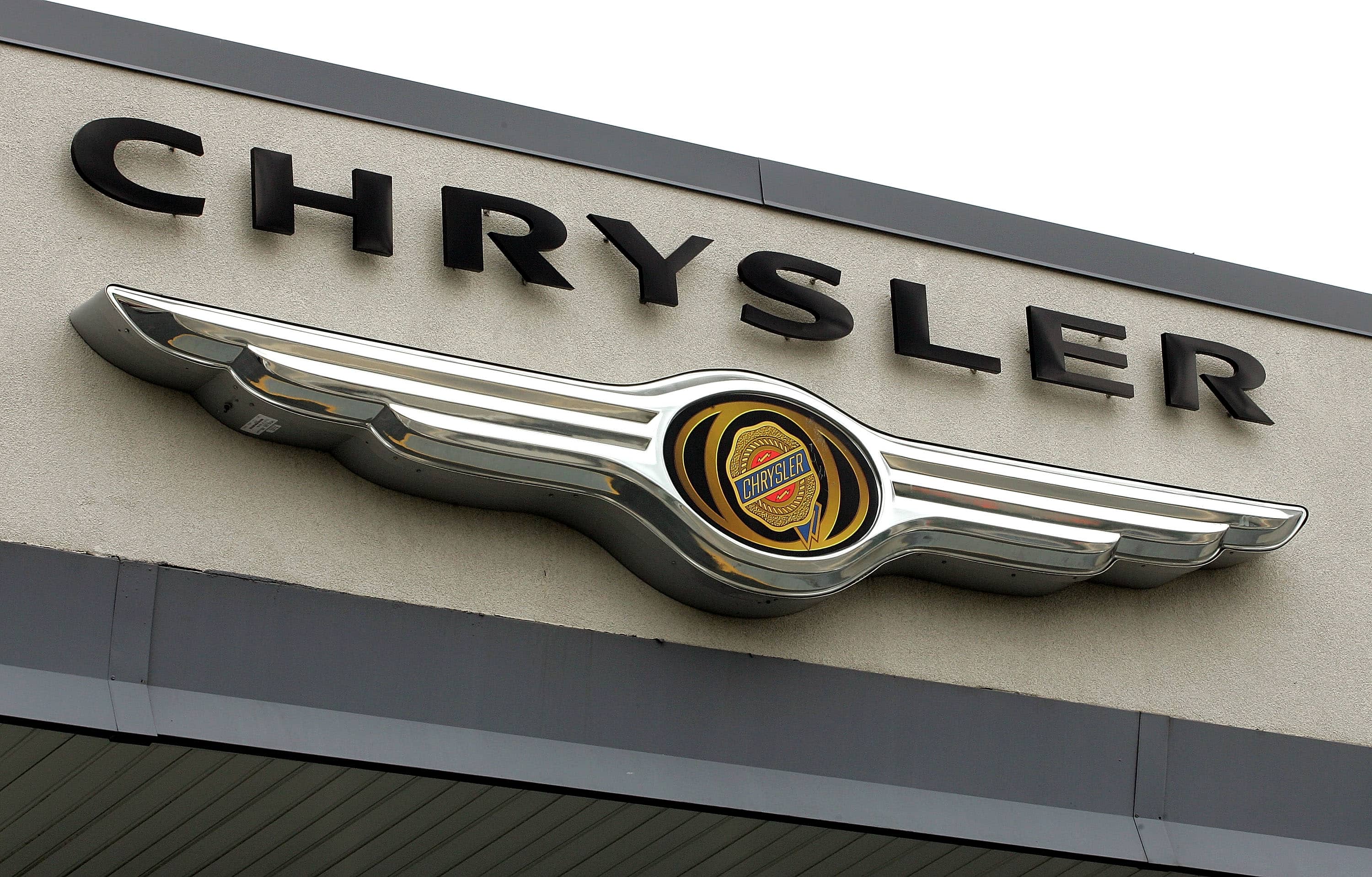 Chrysler Recalls Over 500,000 Vehicles