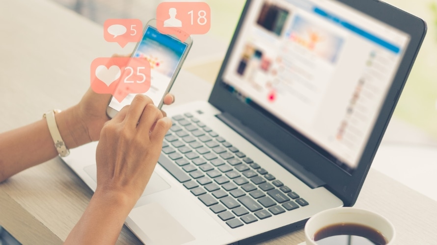 FBSmartphoneLaptopCoffee
