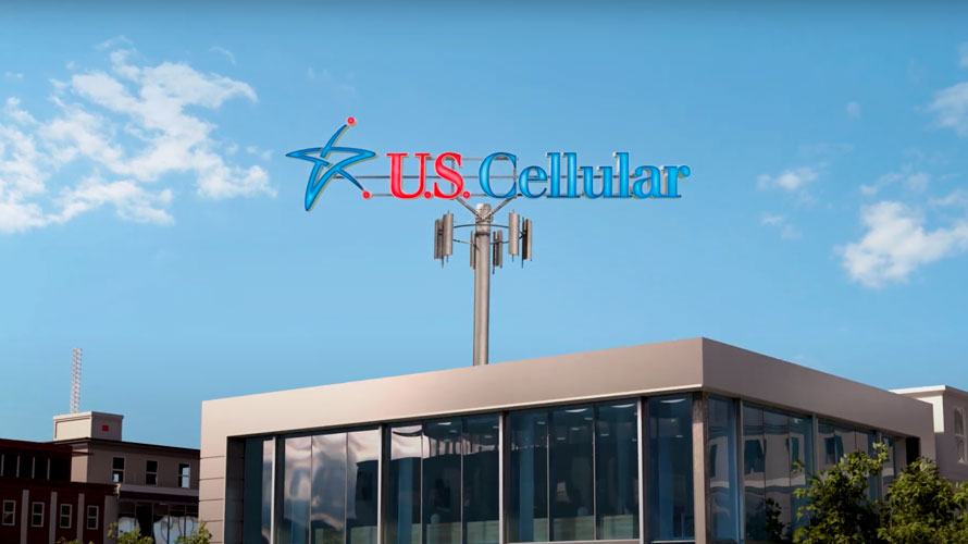 us-cellular-leo-burnett-CONTENT-2020 Photo of a building with the U.S. Cellular logo on top
