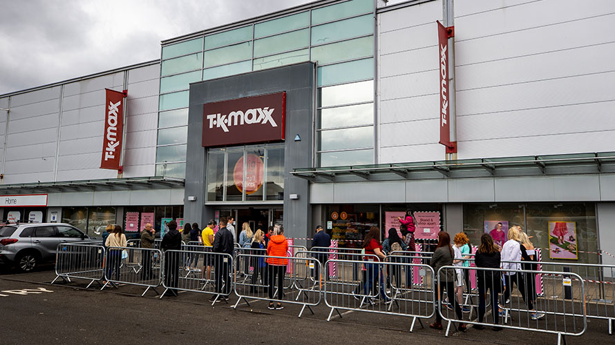TJX-customer-flooding-CONTENT-2020 tj maxx