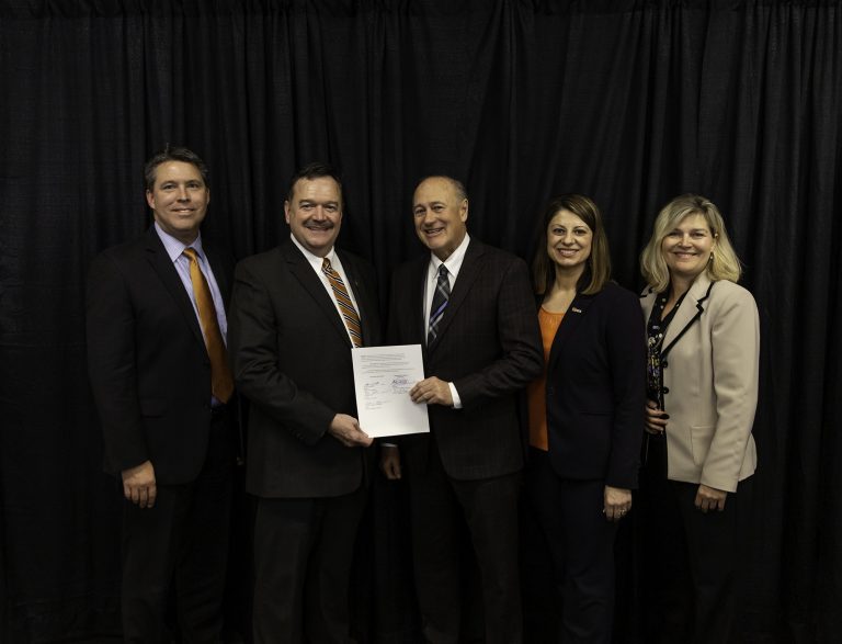 Appalachian College of Pharmacy and UPIKE sign memorandum of agreement