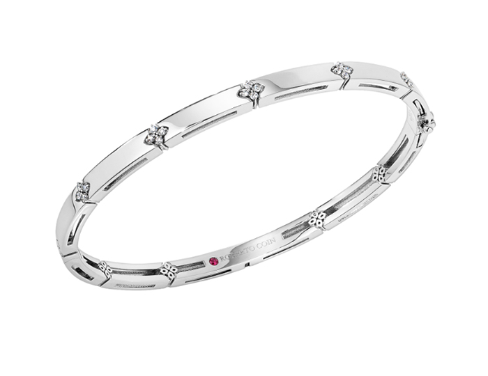 Roberto Coin Love in Verona collection round brilliant cut diamond bracelet in 18k white gold.