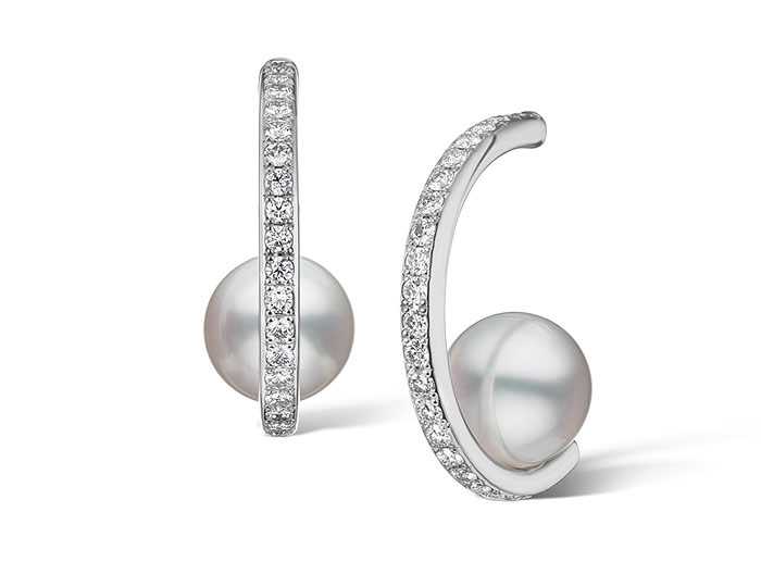 Mikimoto Japan collection akoya pearl and round brilliant cut diamond