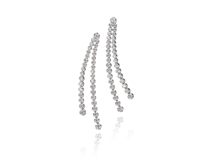 Round brilliant cut diamond earrings in 18k white gold.