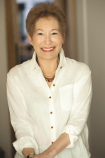 Elinor Lipman headshot