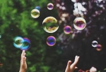 Stories & Bubbles