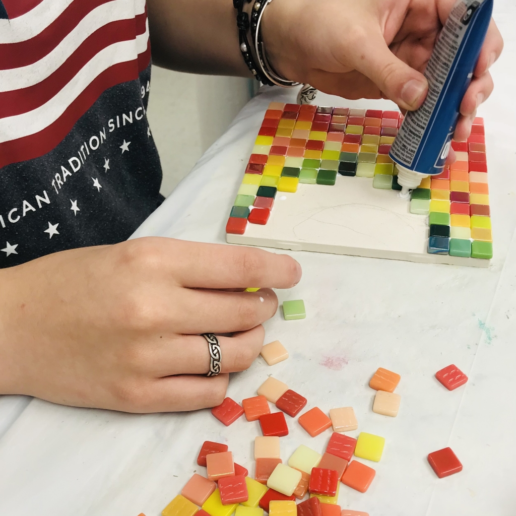 10/12/2021 Make a Trivet with Tiny Tile Mosaics! Leominster Public