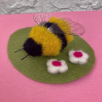 03 07 2025 Needle Felted Bee Pop Up Art School Lincoln Public Library