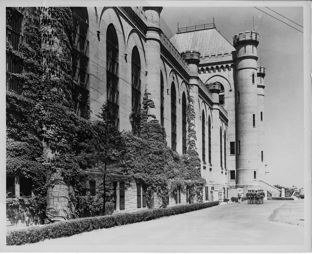 05/08/2023 The Castle Stories of the Portsmouth Naval Prison