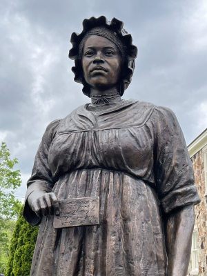 Profiles in Patriotism: Elizabeth Freeman, the Massachusetts Slave Who Sued for Her Freedom image