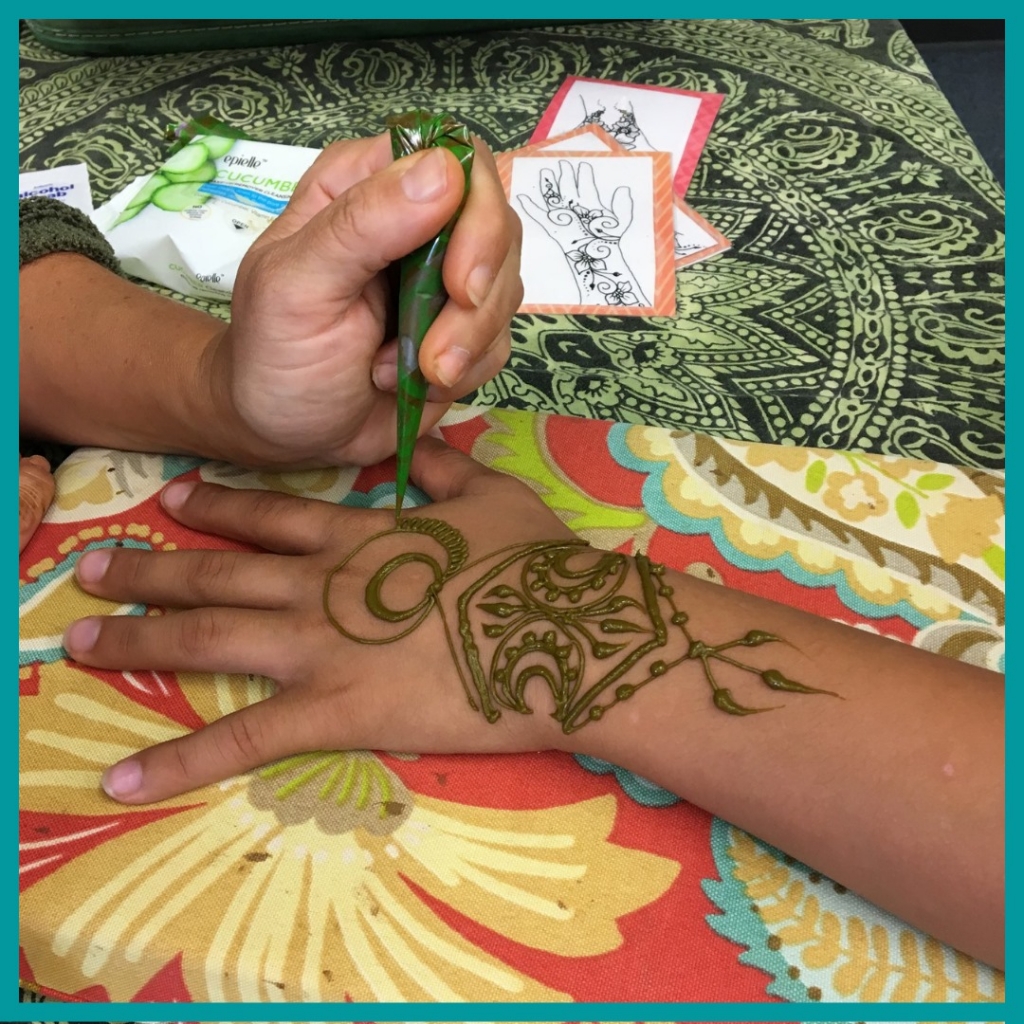 07/15/2024 | Henna Tattoos for Teens | Weymouth Public Libraries