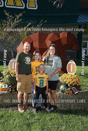 Bruin Youth 2025 Family Photos