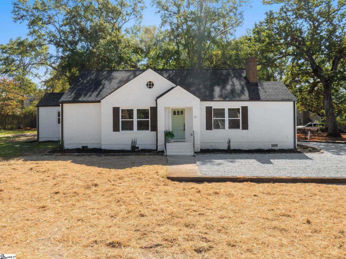 11 Willow Springs Drive