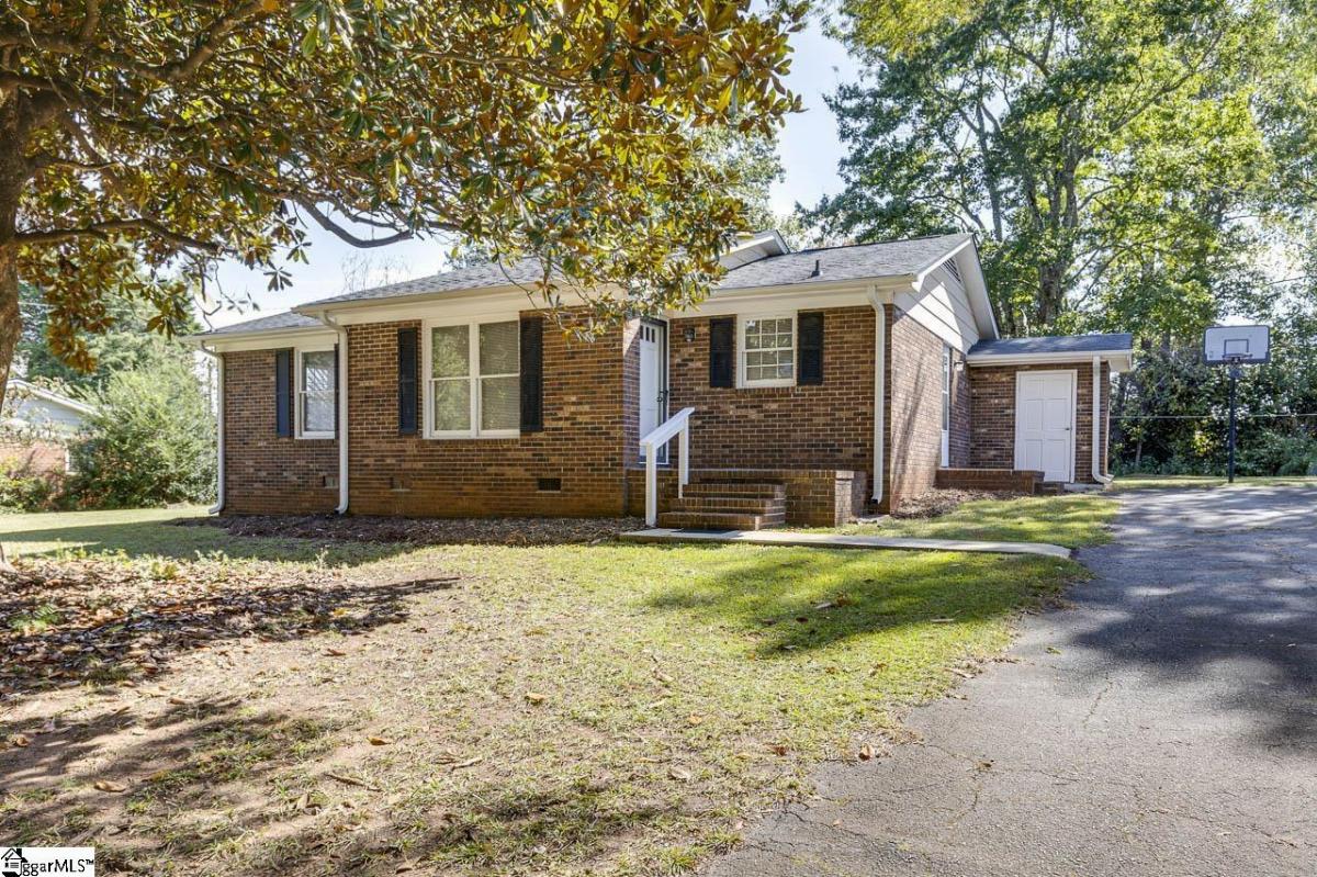 419 Rollingwood Drive