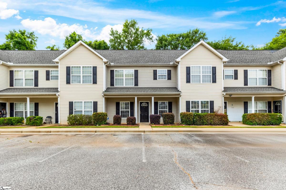 46 Ridgestone Circle