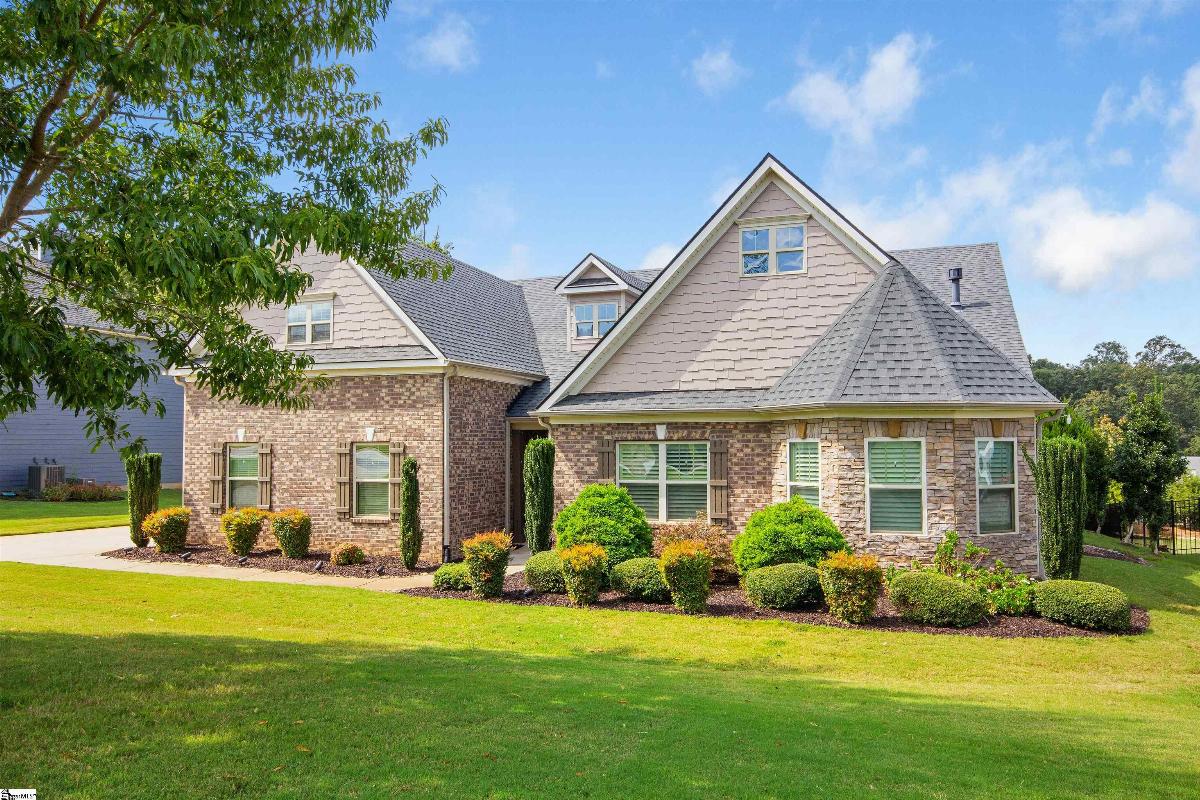 113 Ridgewater Court