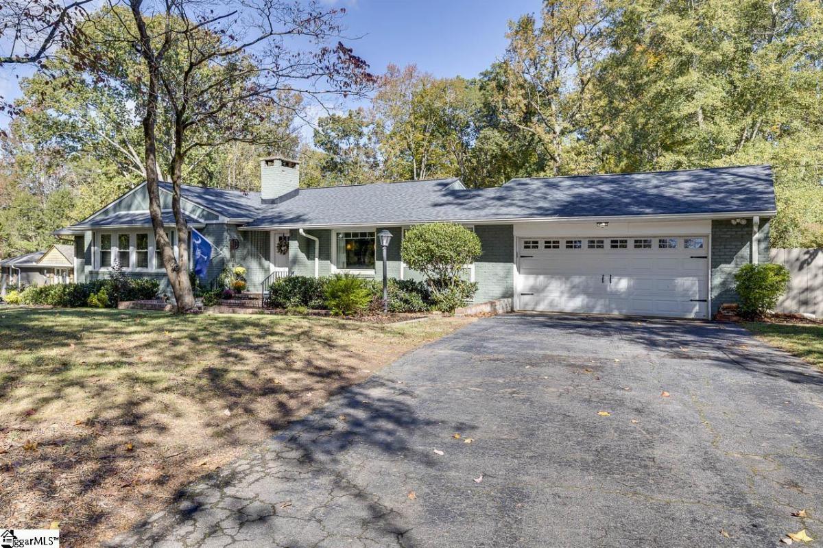 217 Lake Fairfield Drive