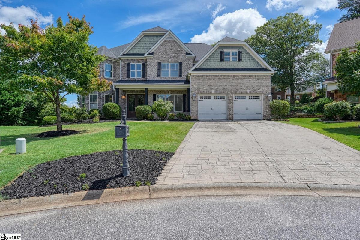 18 Abington Hall Court