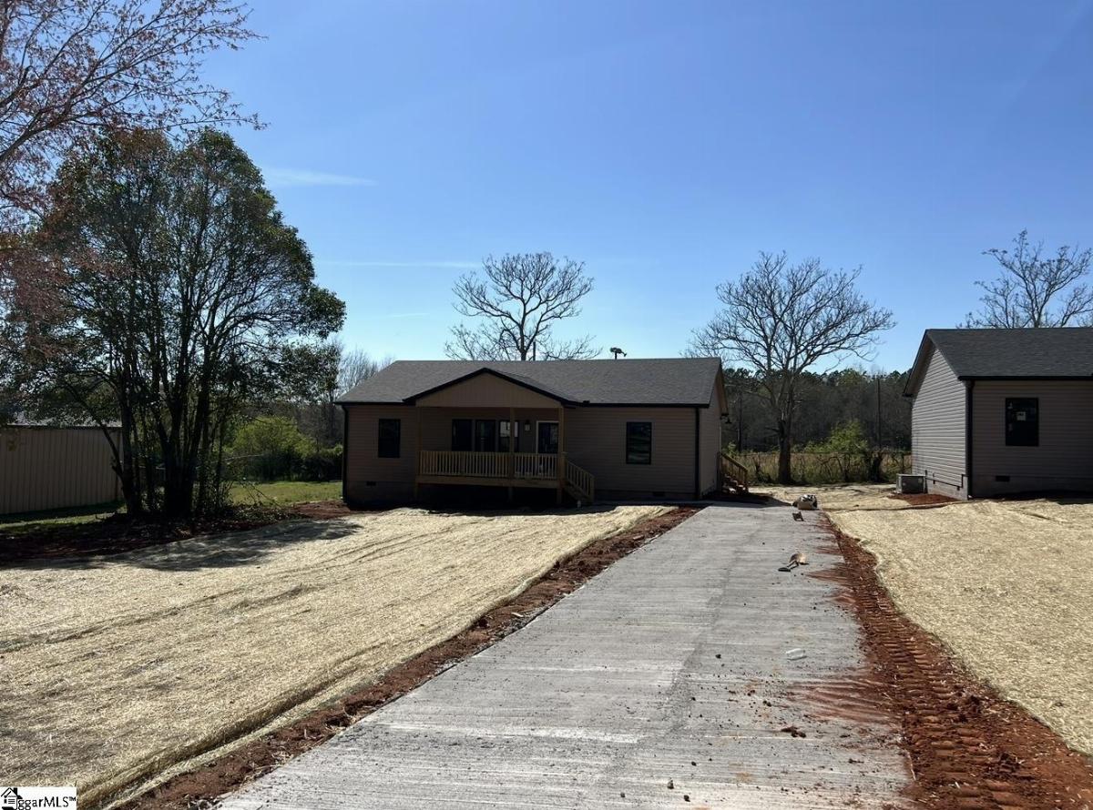 1401 Evergreen Street