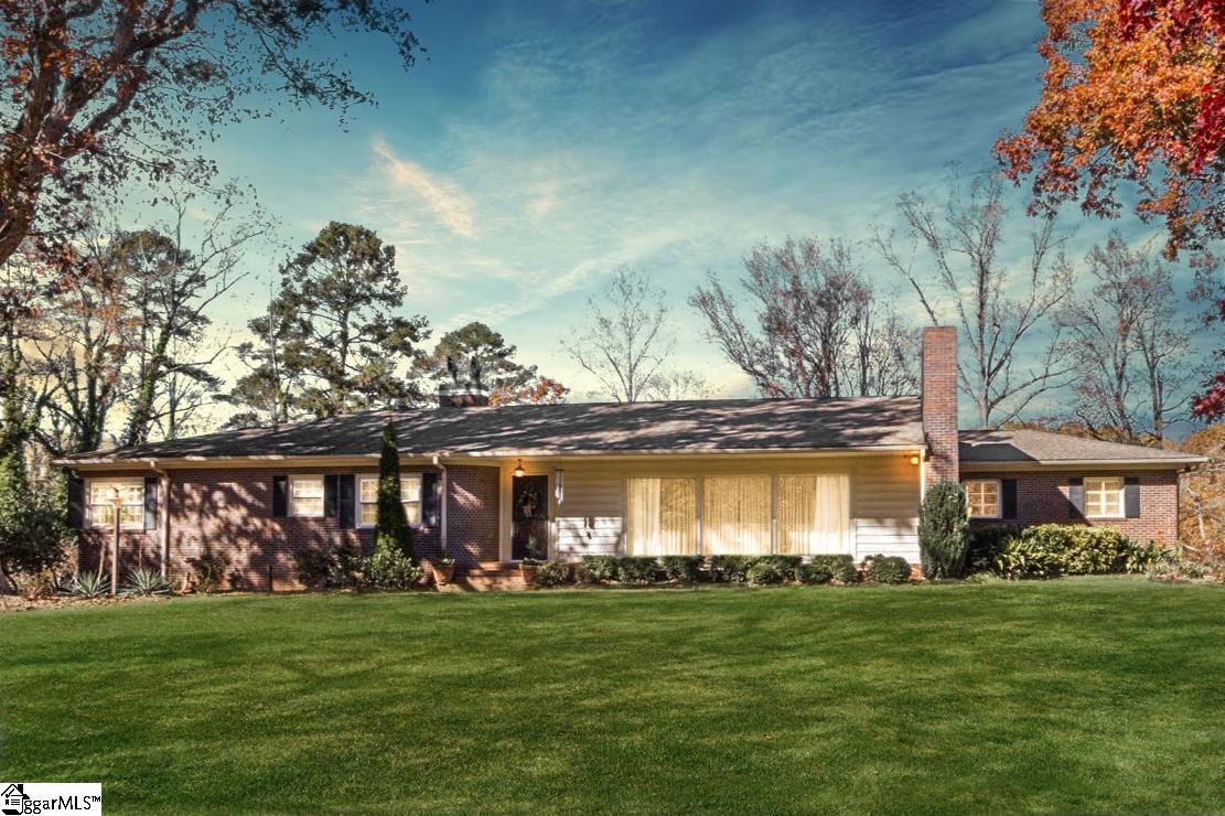 22 Hillandale Circle