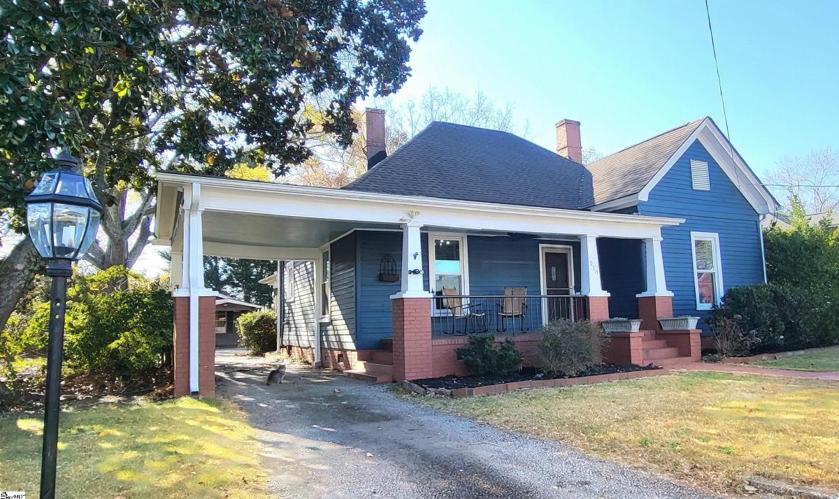 210 E Fairview Avenue