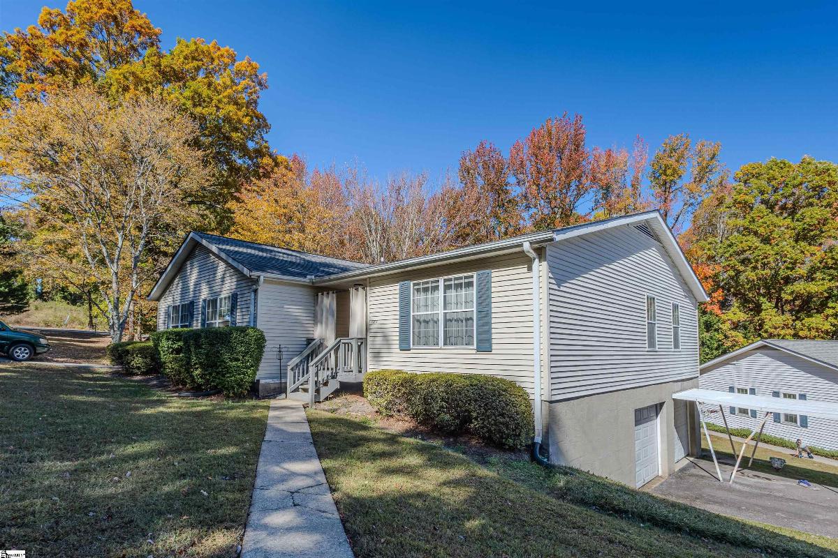 1901 Old Mountain Creek Road