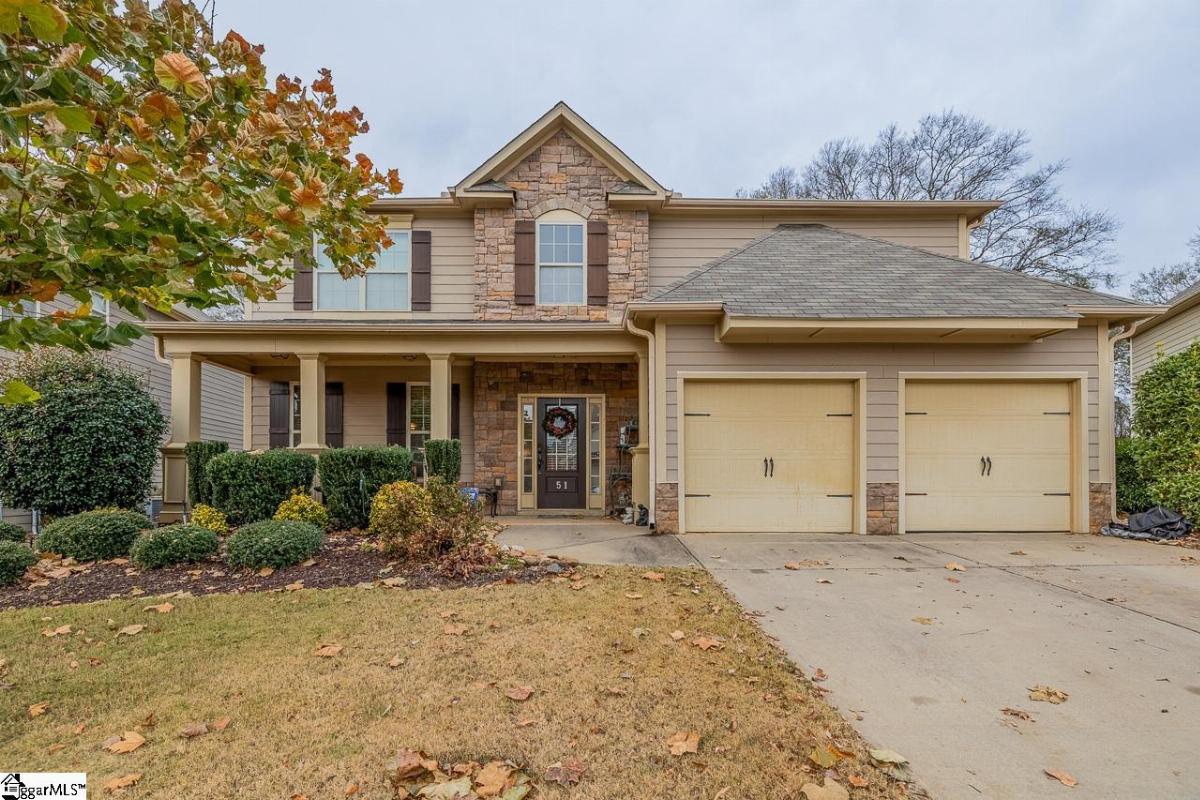 51 Wood Hollow Circle