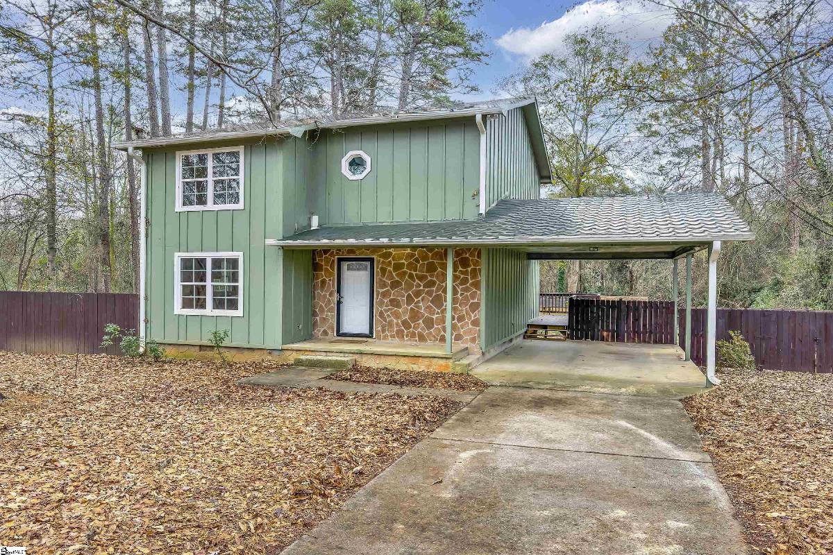 304 N Isundega Street