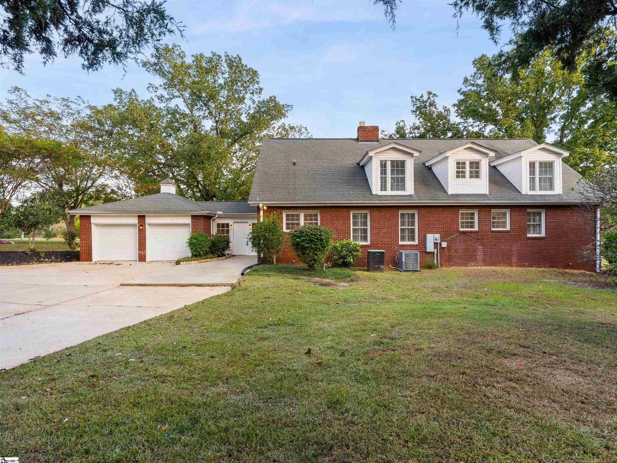 1429 E Calhoun Street