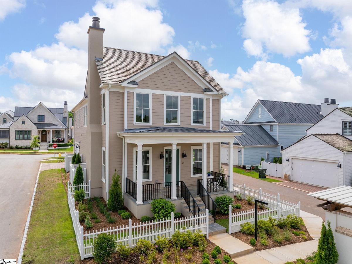 2 Belgard Drive