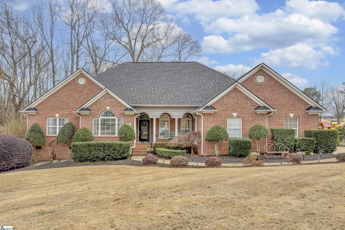 123 N Woodfin Ridge Drive