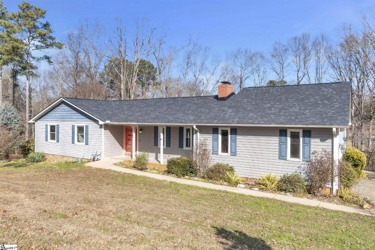 402 Shady Point
