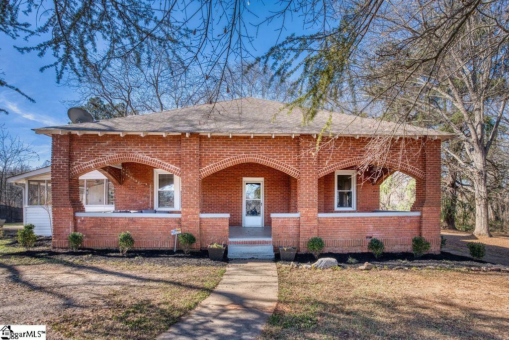 566 S Harper Extension