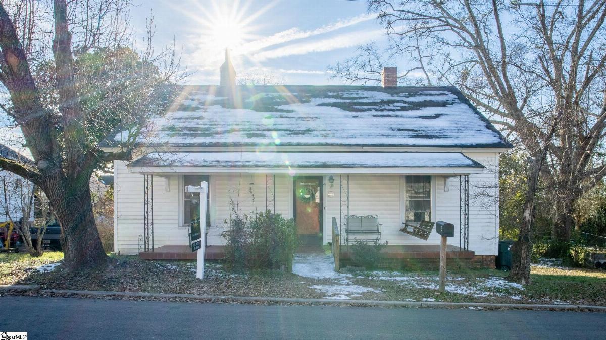 4 W Fleming Street