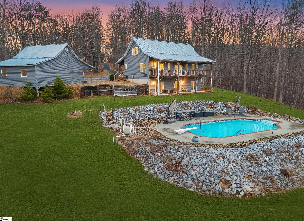 523 Upper Springs Road