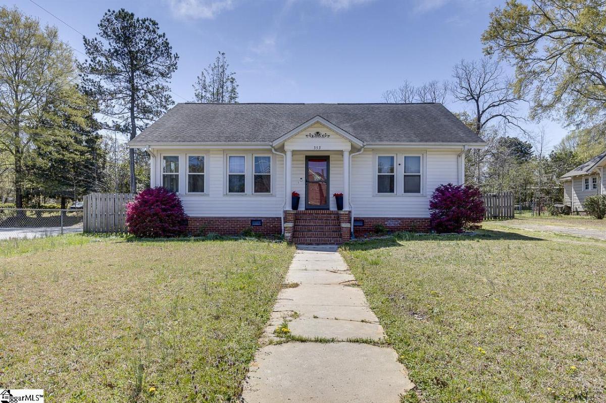 353 E Georgia Street