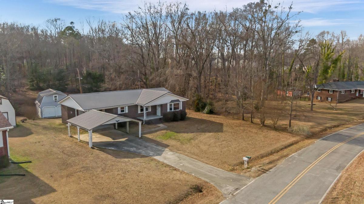 426 Meadowbrook Avenue