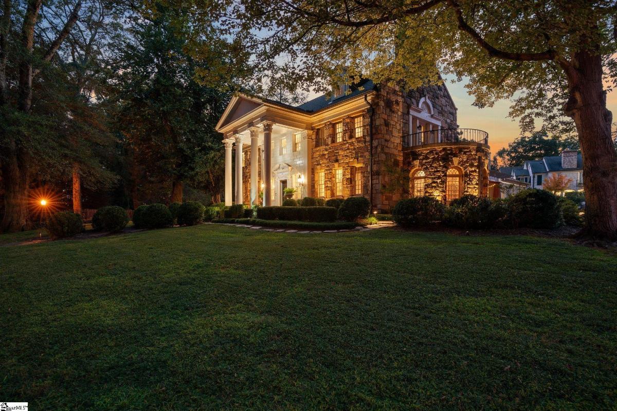 48 Ridgeland Drive
