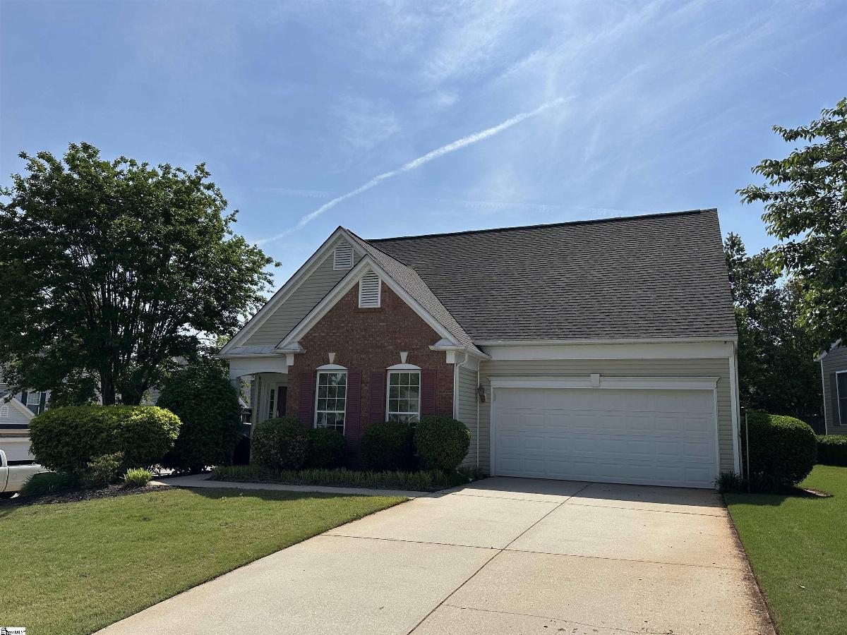 112 Saint James Place Drive