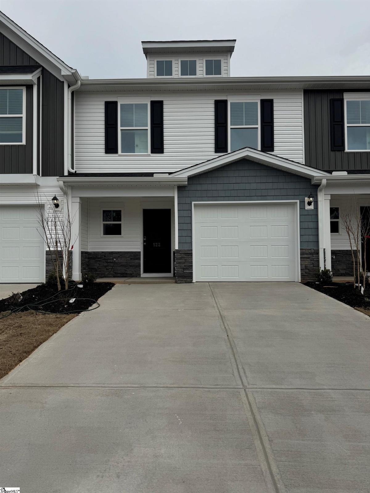 122 Stonyway Lane