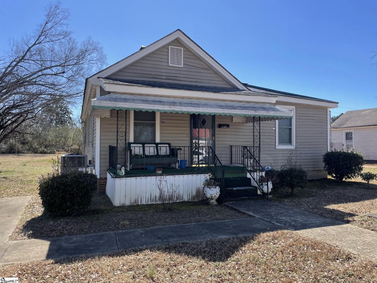 219 Carver Street