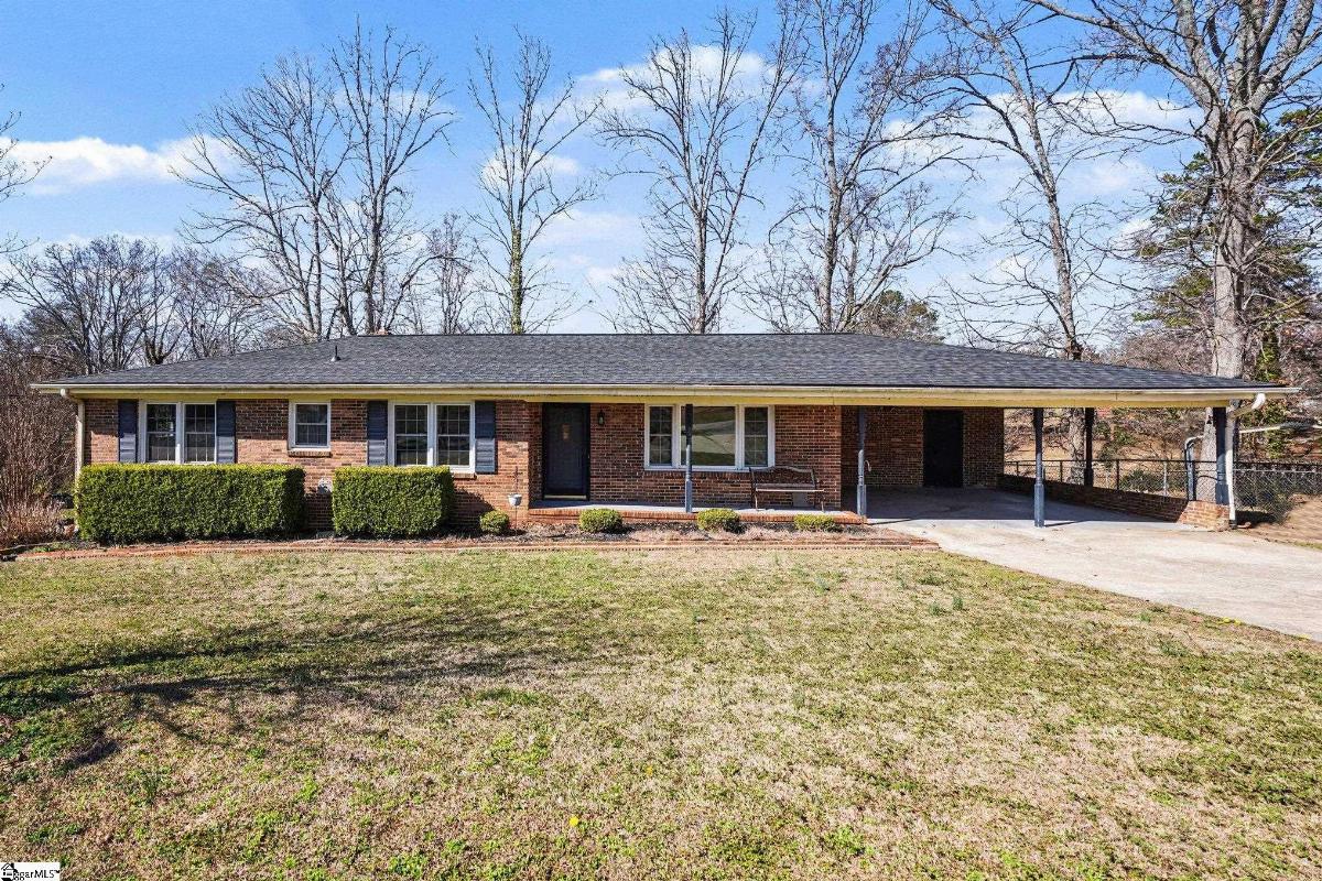 22 Woodridge Drive