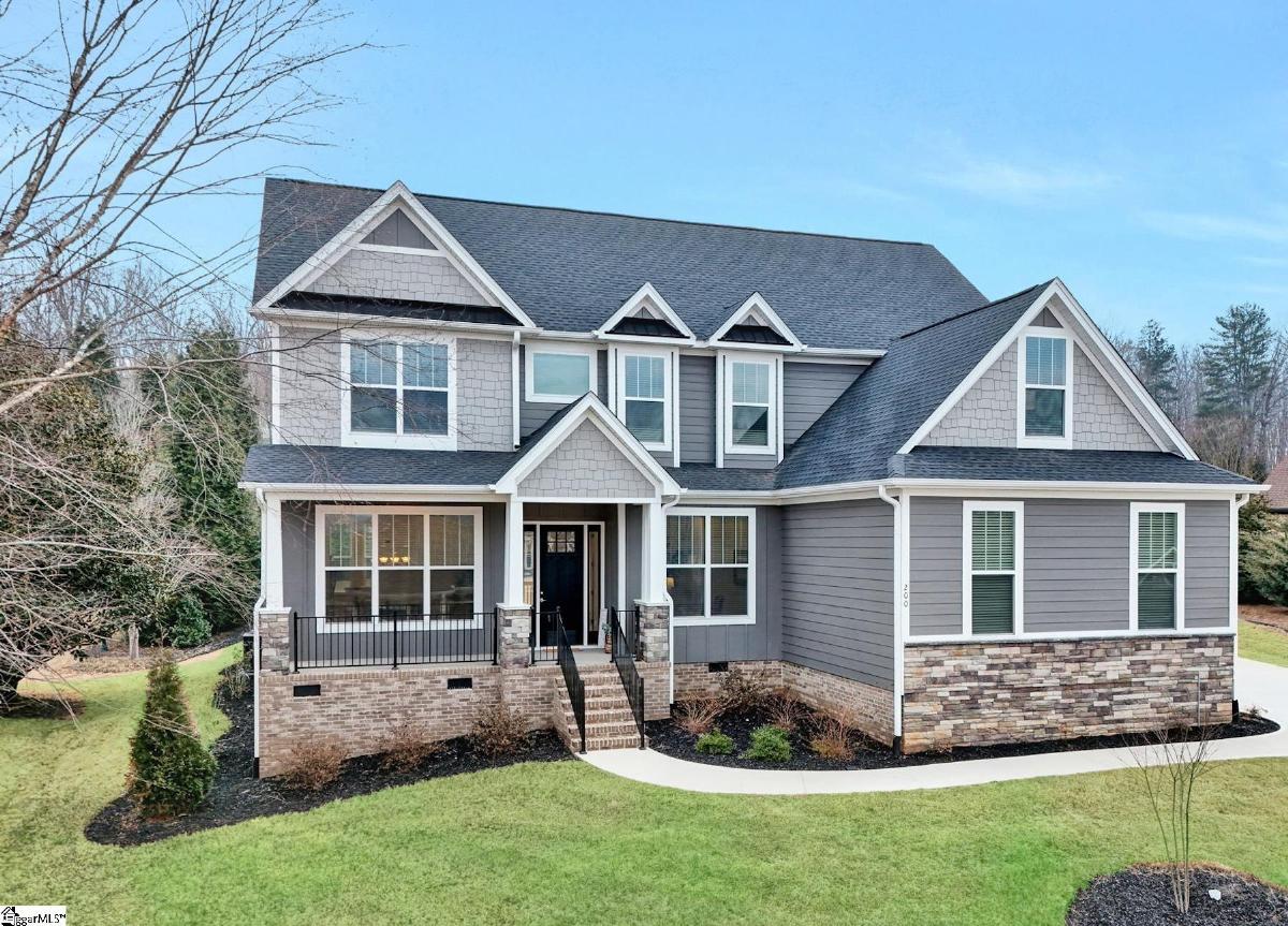 200 Lord Byron Lane