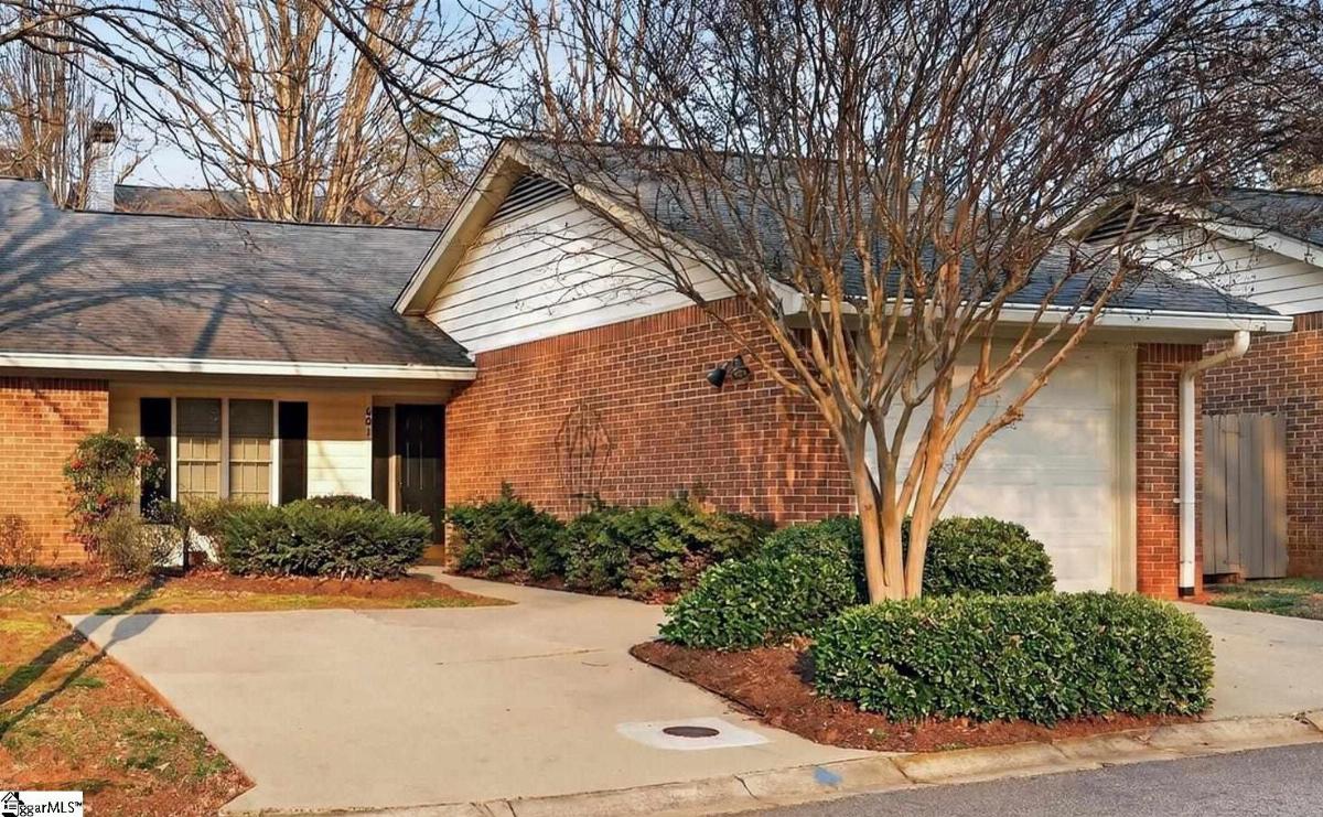 601 Dove Terrace