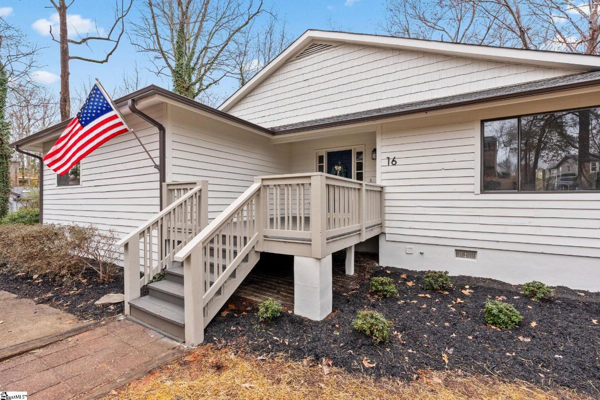 16 Hoppin John Lane