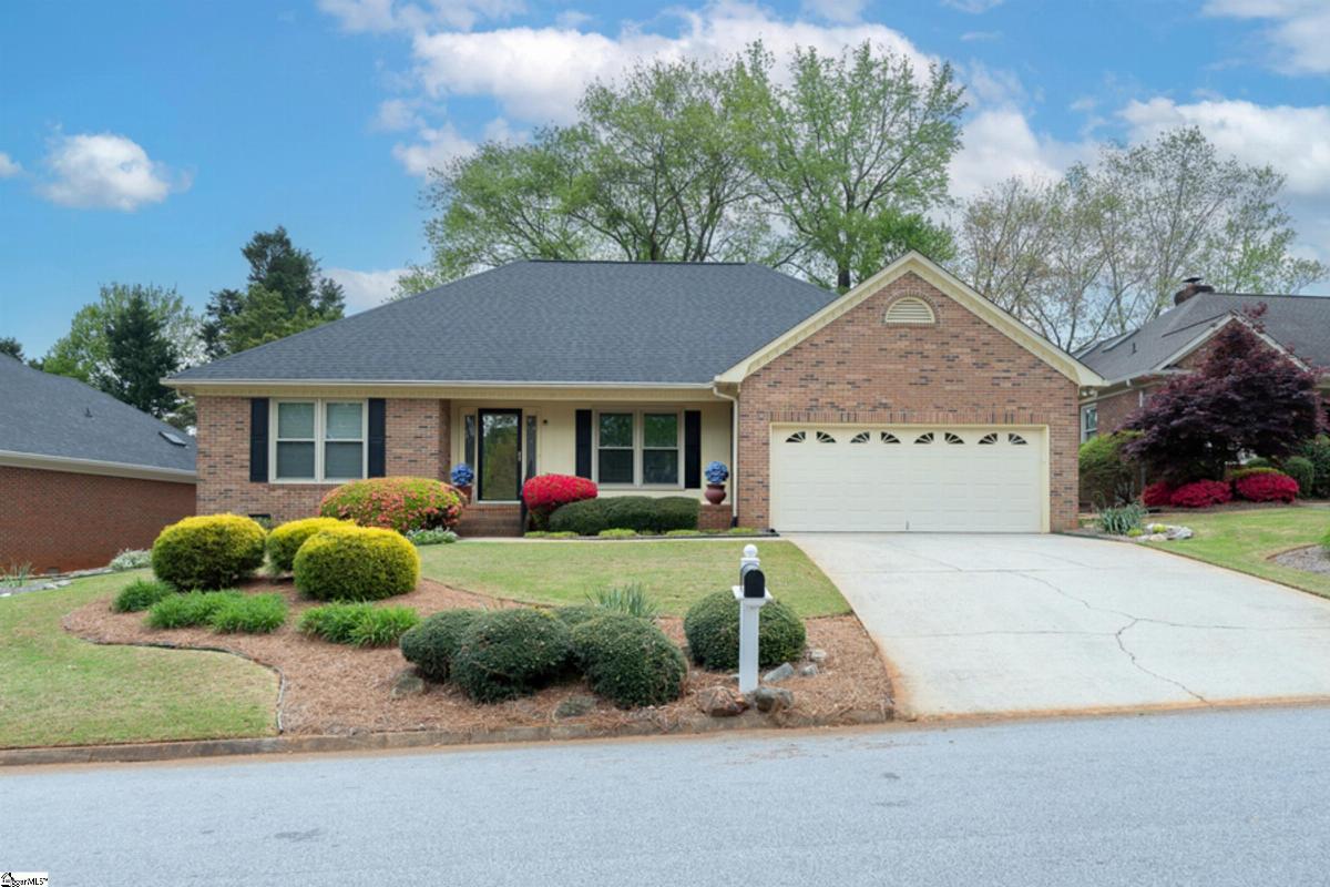 109 River Oaks Road