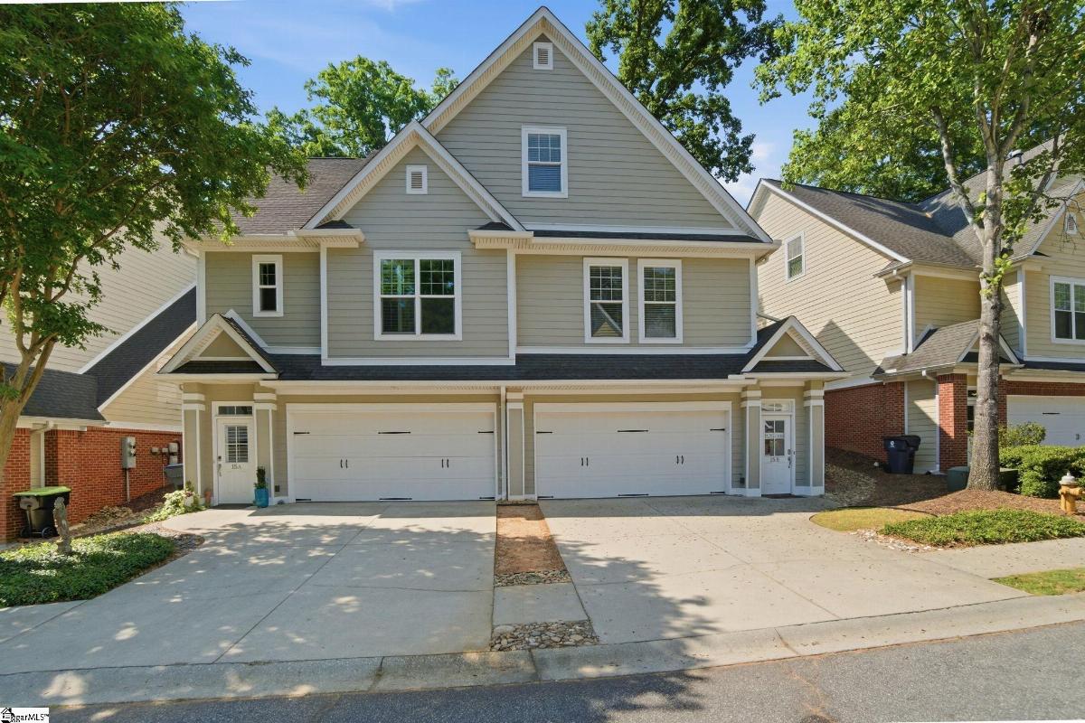 15 Edge Court