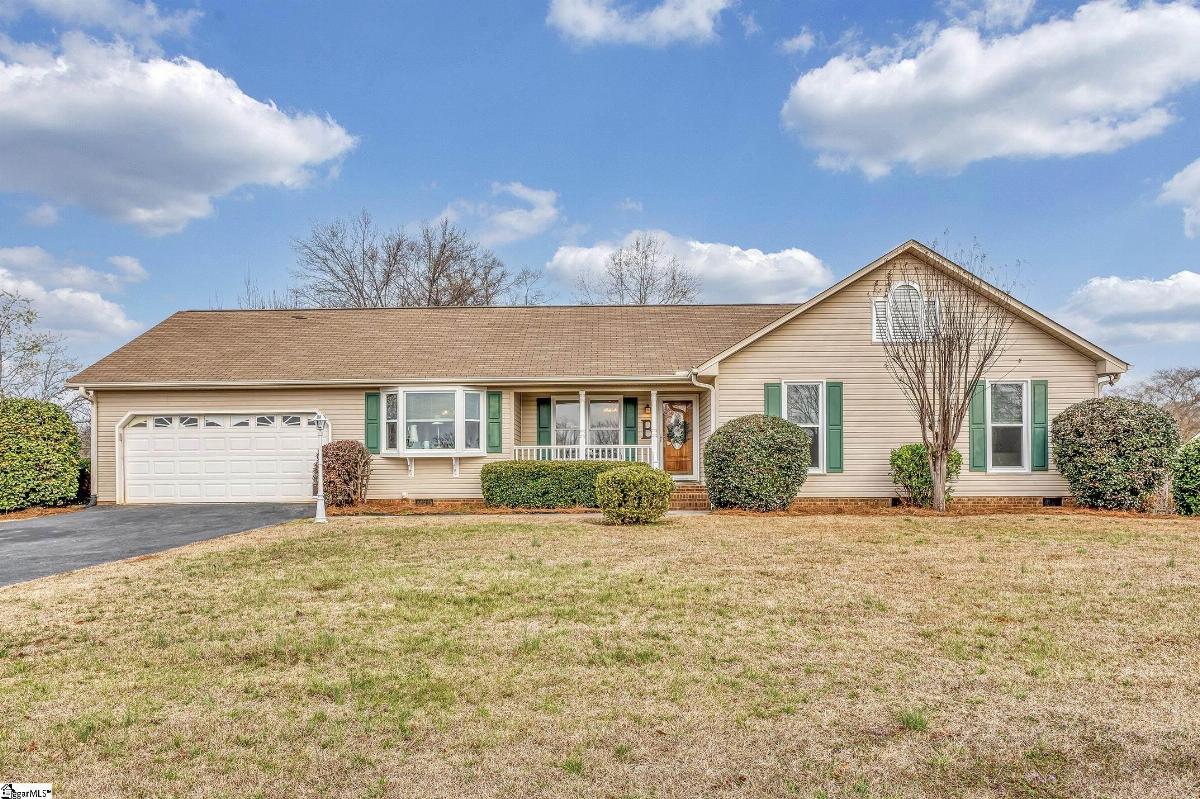 437 Cresthaven Drive