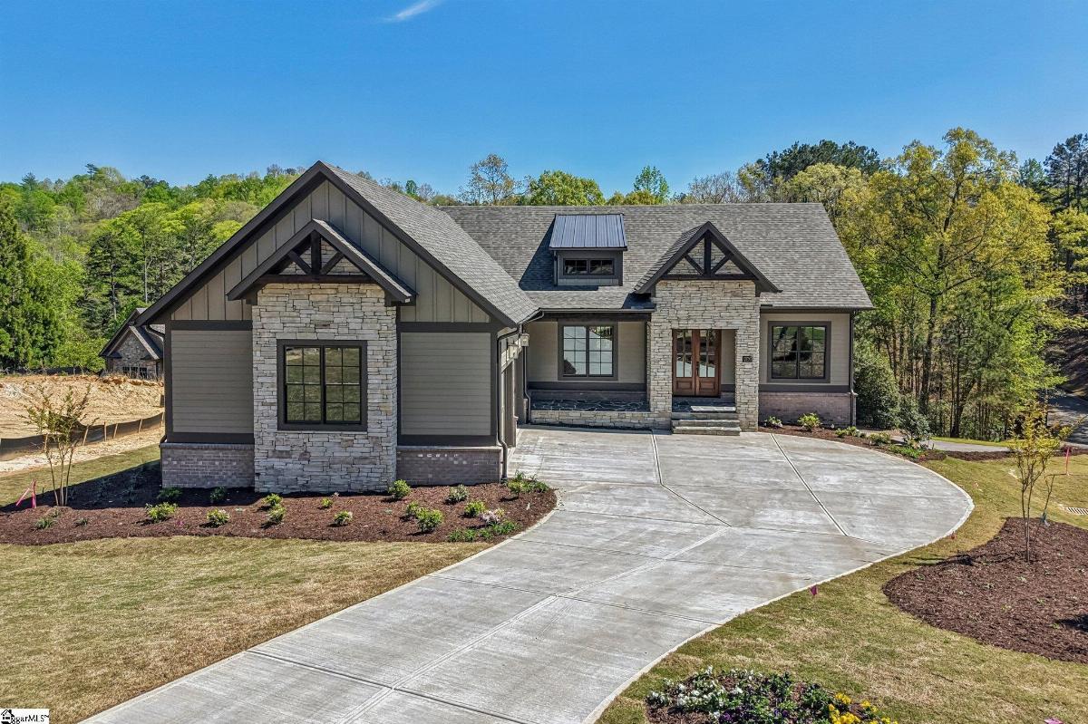 709 Hemlock Court